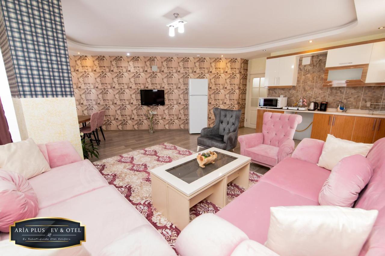 Aria Plus Ev-Otel Çiftlik Esterno foto