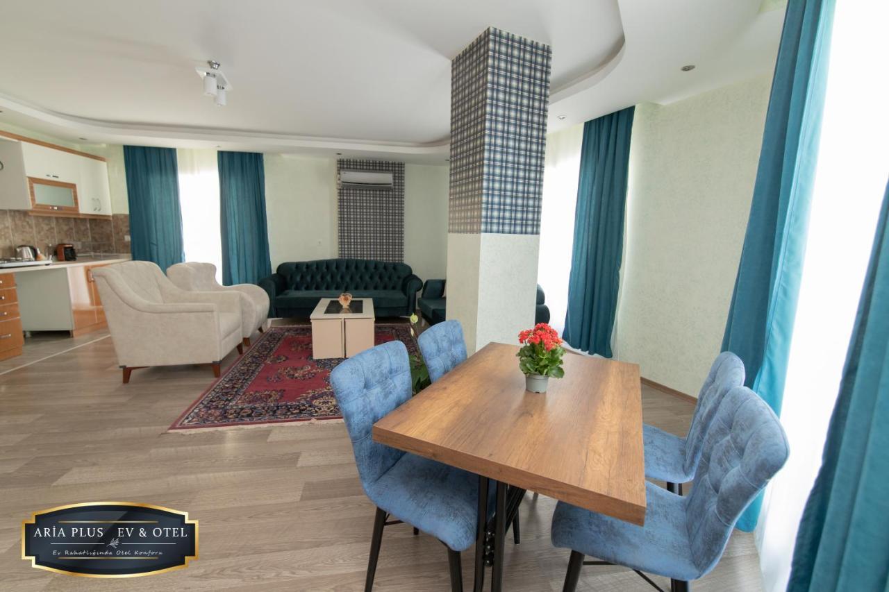 Aria Plus Ev-Otel Çiftlik Esterno foto