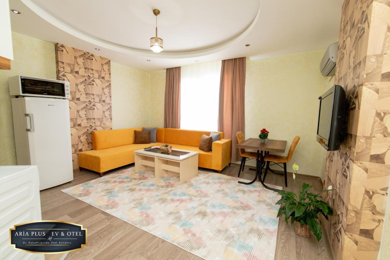 Aria Plus Ev-Otel Çiftlik Esterno foto