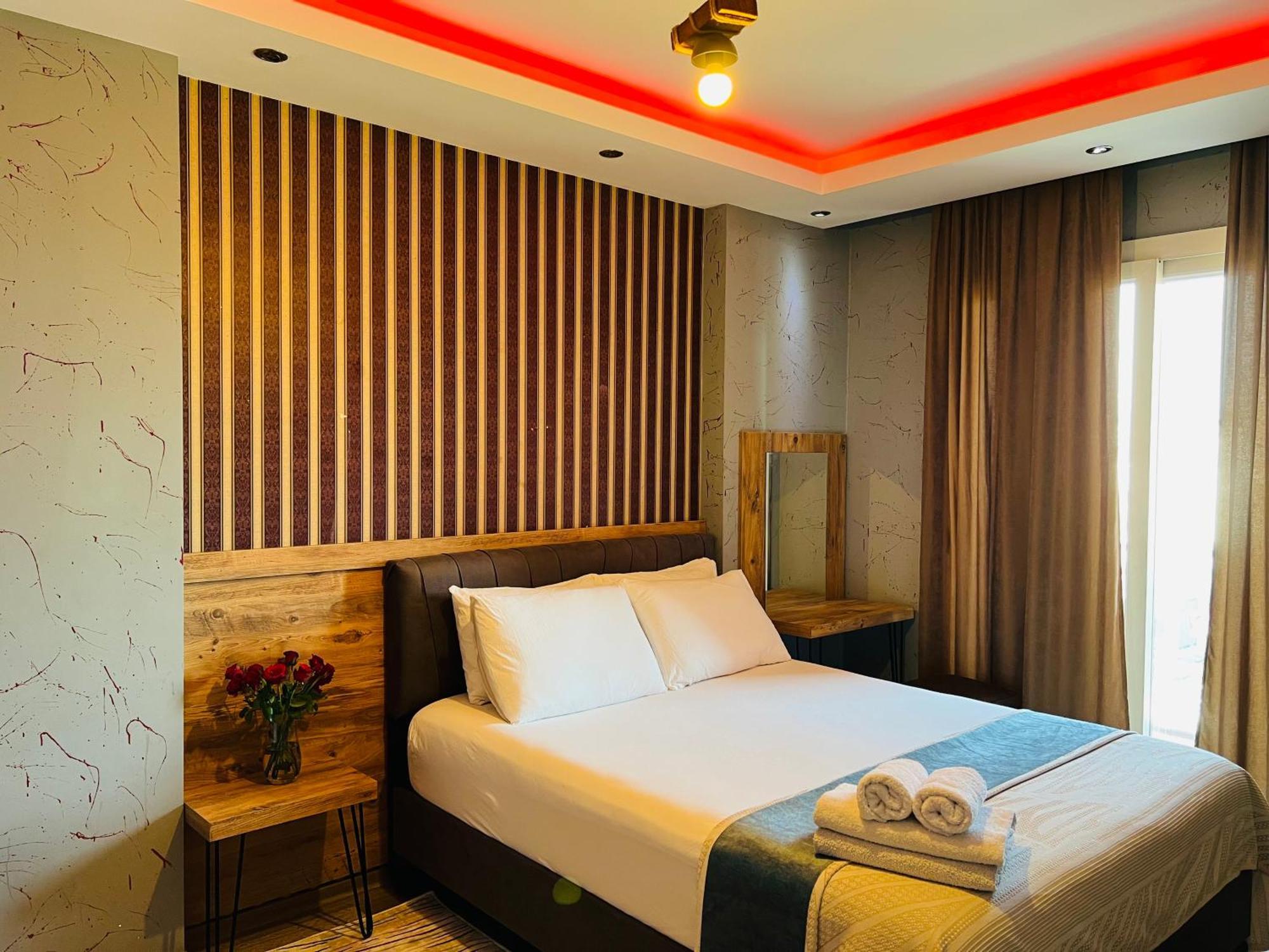 Aria Plus Ev-Otel Çiftlik Esterno foto