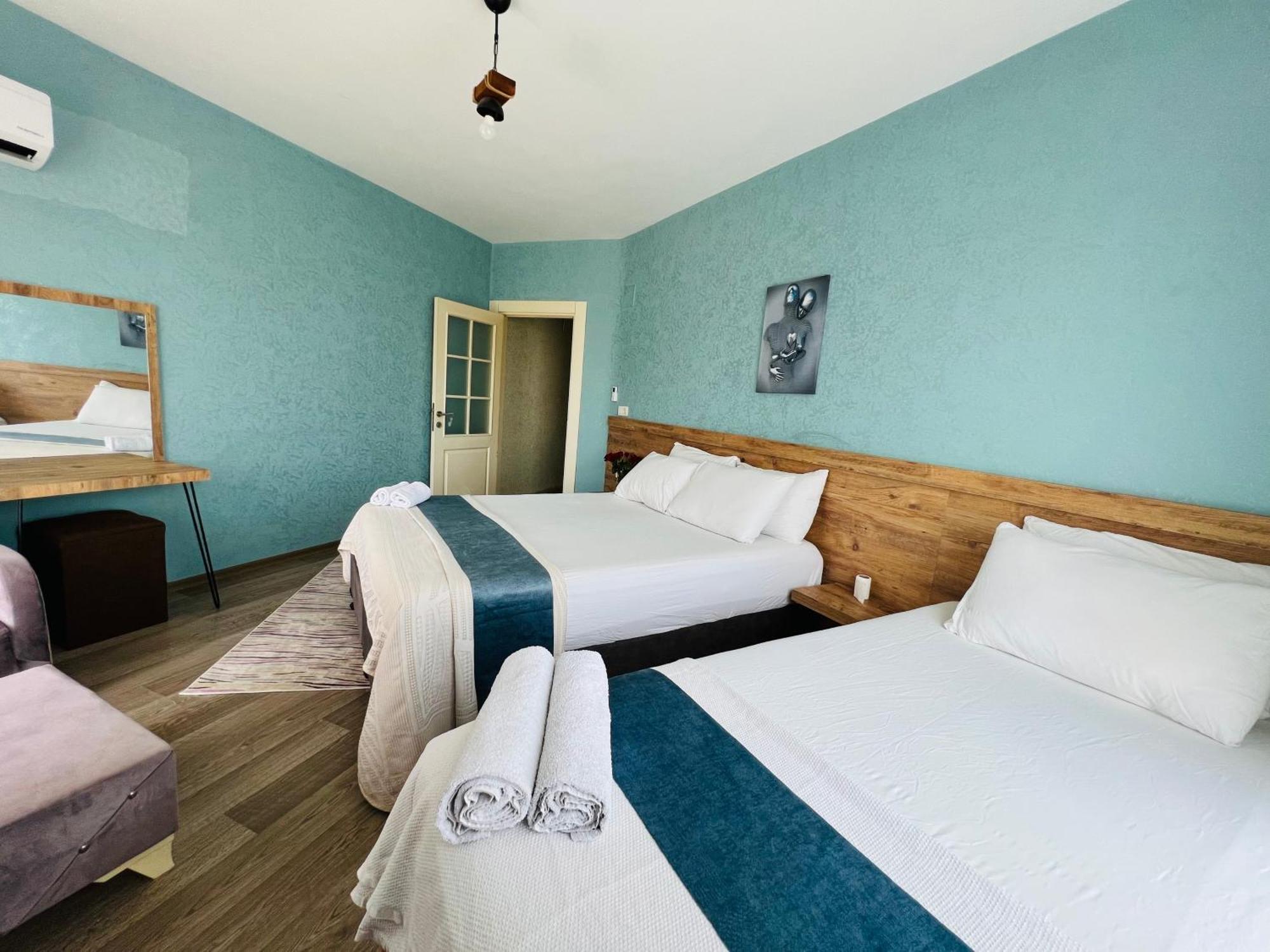 Aria Plus Ev-Otel Çiftlik Esterno foto